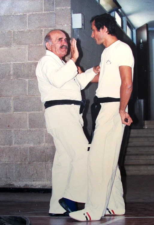 Creatorul Krav Maga Imi Lichtenfeld și succesorul Yaron Lichtenstein SURSA Wikipedia
