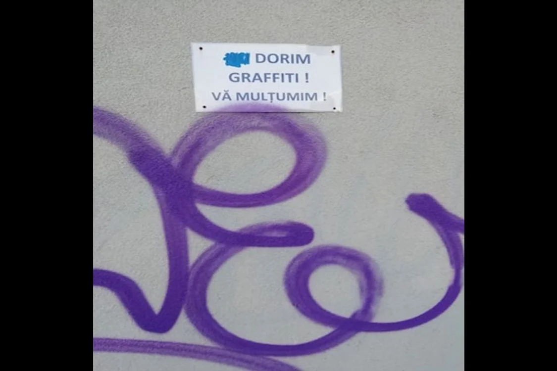 Cu ochii n 3,14 jpeg