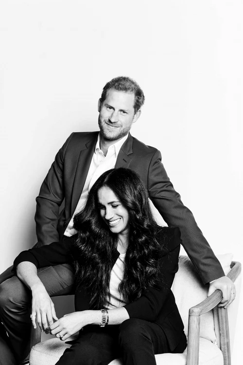 Meghan Markle și prințul Harry par mai fericiți de când au renunțat la îndatoririle regale