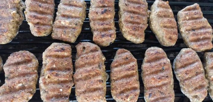 Mici din carne de peşte                                                                FOTO: Părintele Efrem