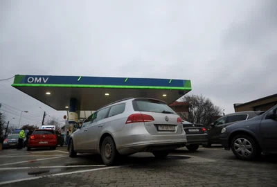 Benzinărie - combustibil - benzina = motorina FOTO Mediafax 