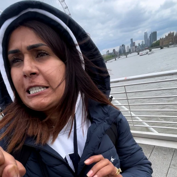 O femeie l-a agresat și înjurat, în românește, pe britanic. Sursa: Londonscammers. Tik Tok