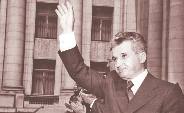 
    Nicolae Ceauşescu a condus România timp de 22 de ani  