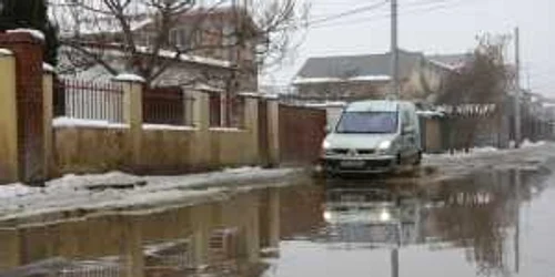 O parte din străzile din Bucureşti au mari probleme cu canalizarea