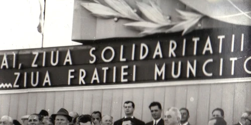 ceausescu 1967 1 Mai conducere tribuna