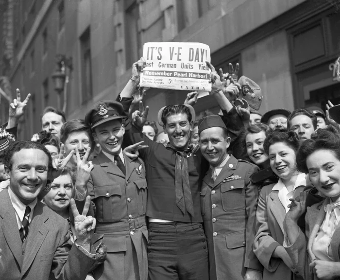 Ziua Victoriei celebrată în 1945