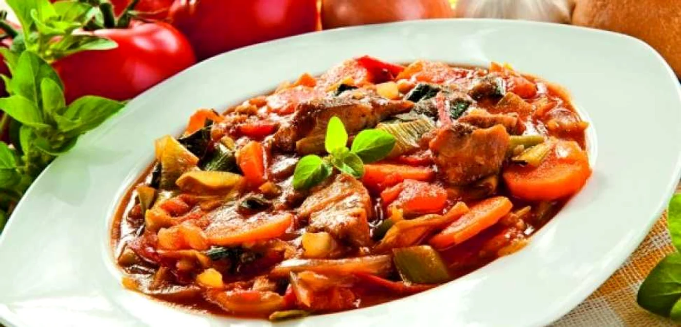Tocăniţa, un preparat delicioas FOTO Shutterstock