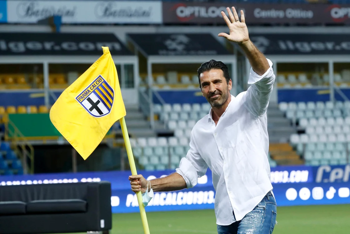 Gianluigi Buffon a revenit la Parma, echipa care l-a lansat în fotbalul mare (Foto: EPA-EFE)