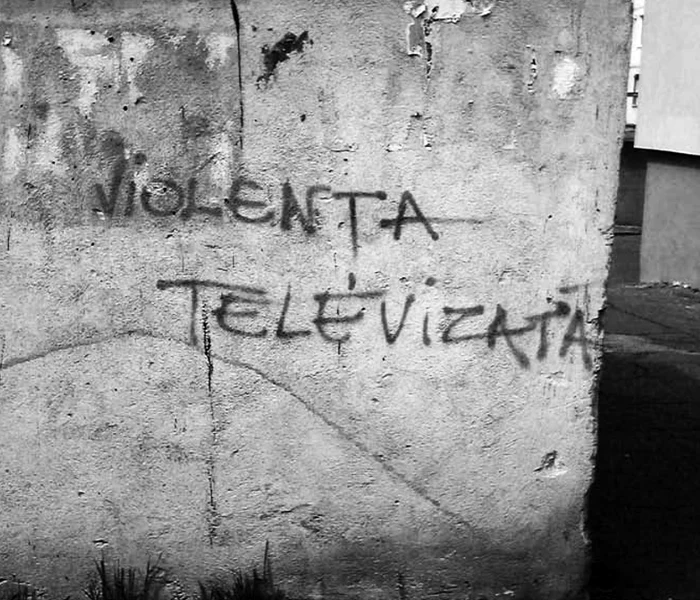Cu ochii n 3,14 jpeg