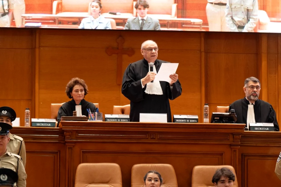 Procesul lui Adolf Eichmann, reconstituit în sala de plen a Camerei Deputaţilor