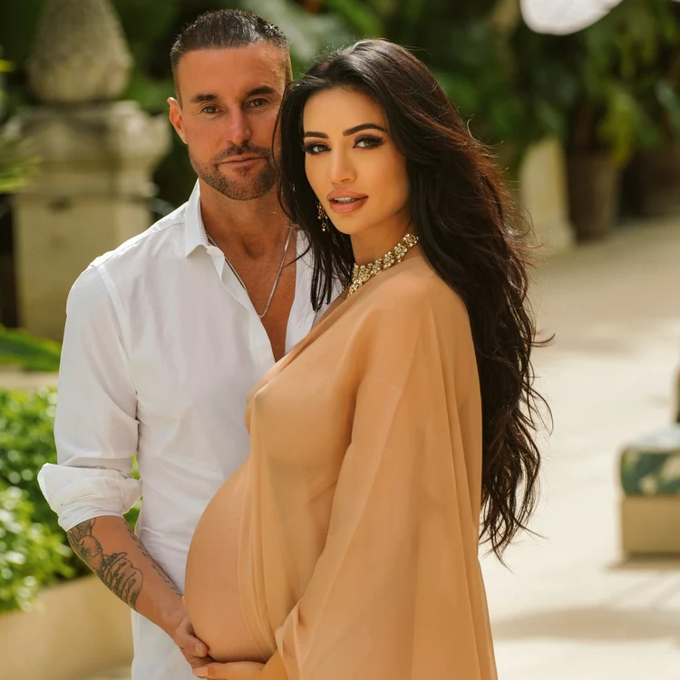 Andreea Sasu a revenit în viața lui Philipp Plein cu o surpriză la pachet: al patrulea copil.
