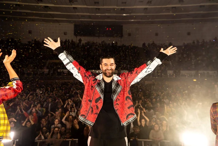 1 concert smiley 3 jpg jpeg