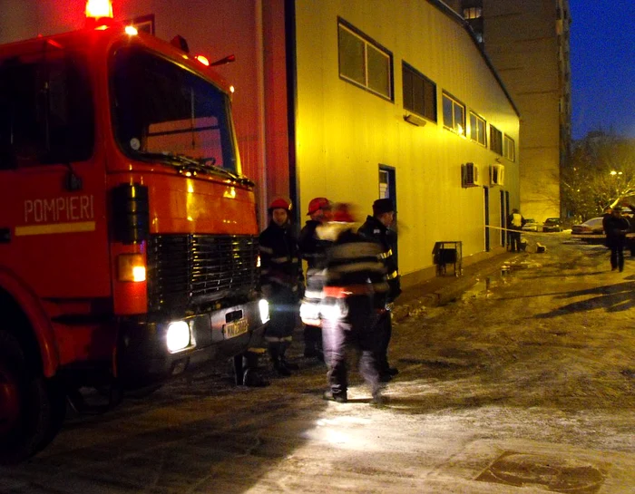 Pompierii au stins rapid incendiul