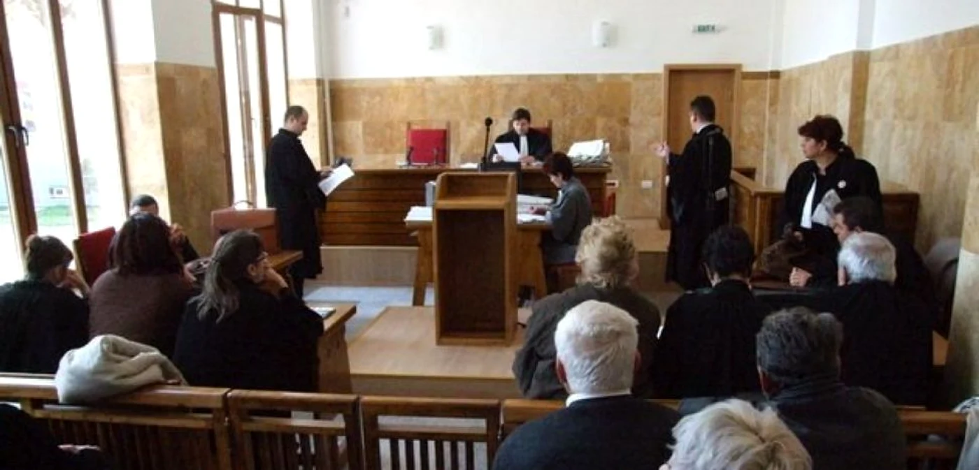 Nemulţumiţi de refuzul transferurilor, tot mai mulţi magistraţi se adresează instanţelor de judecată