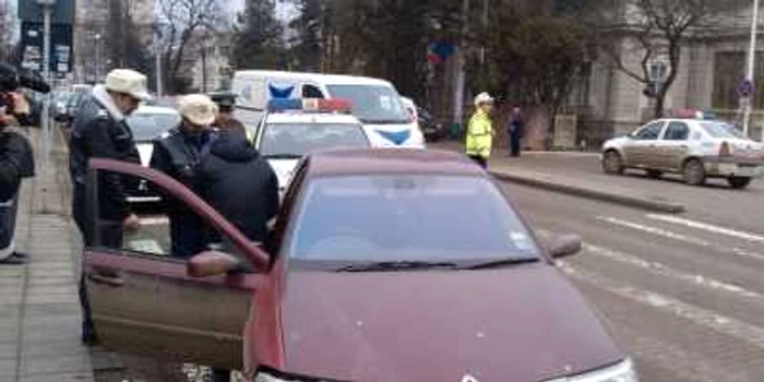 Şoferul a recunoscut în faţa poliţiştilor că se drogase Foto: arhivă Adevărul