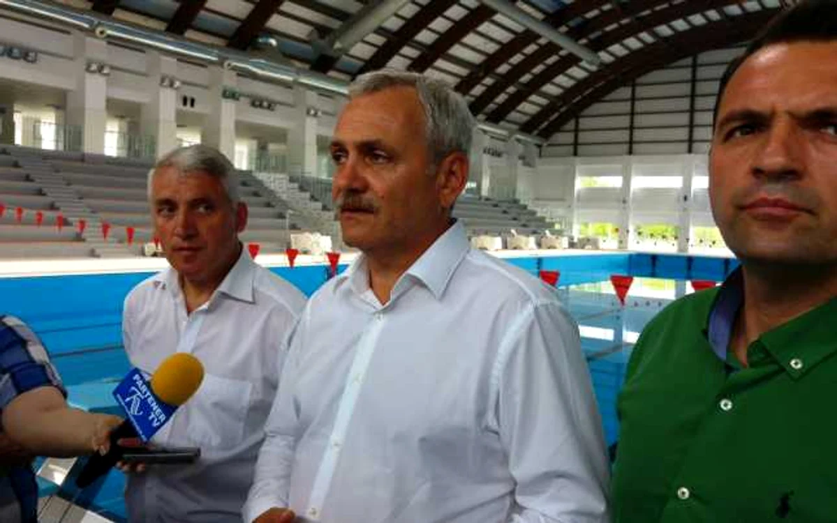 Prezent la Târgovişte, într-o vizită de lucru la Complexul de Nataţie, Liviu Dragnea, preşedintele PSD, a atacat această idee venită din partea celor doi parlamentari