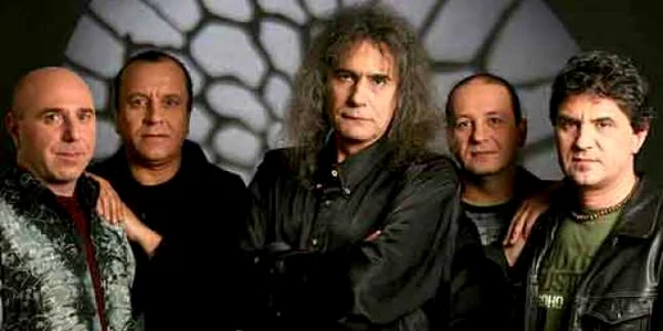 Iris- una dintre cele mai cunoscute şi longevive trupe rock