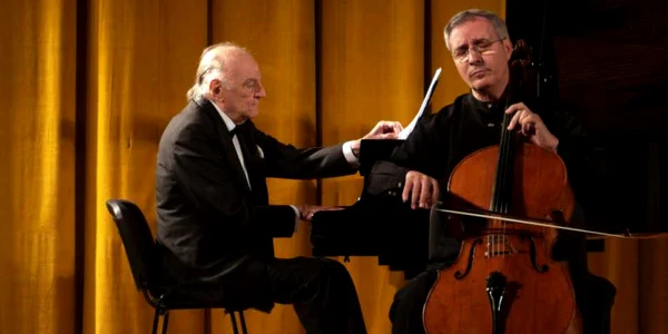 Valentin Gheorghiu şi Marin Cazacu 