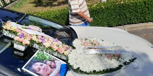 inmormantare victime masacrul bascov foto Curierul Zilei