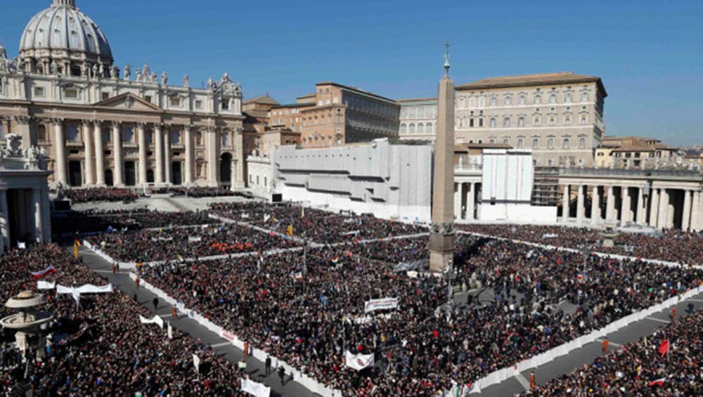 Cum se alege un nou Papă. Ce se întâmplă în conclav, în spatele uşilor închise de la Vatican 