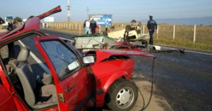 Hunedoara: GALERIE FOTO - VIDEO Update: Un şofer adormit a provocat accidentul în lanţ de la Orăştie