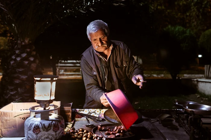 Meseriile vechi care au dispărut dar au fost esențiale în viața de zi cu zi / FOTO: Pixabay