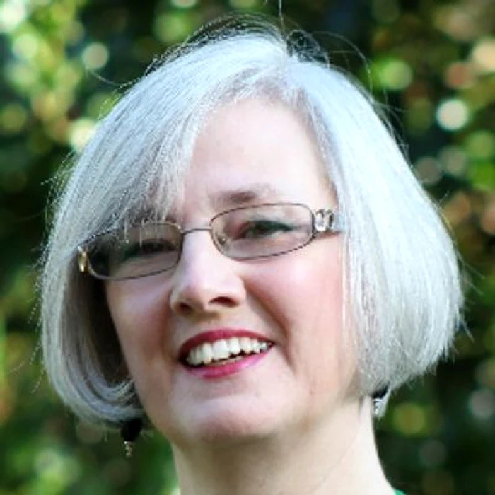 Frances Coppola revista Forbes