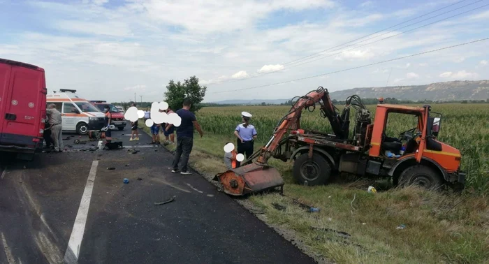 Accidentul a avut loc în zona Călimăneşti