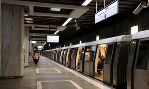 metrou piata victoriei