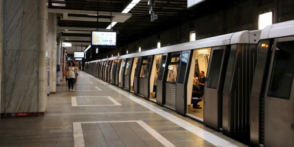 metrou piata victoriei
