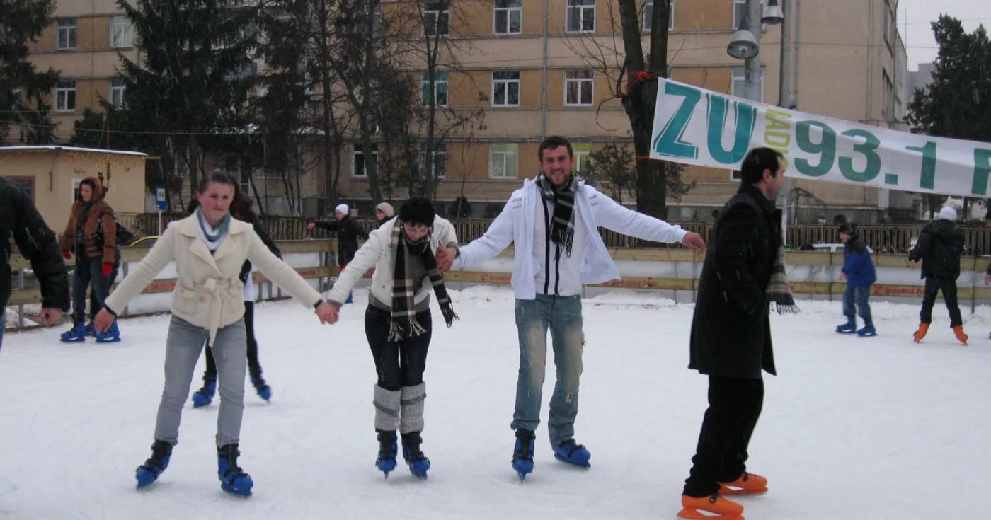 Începătorii sunt încântaţi de faptul că patinoarul nu va mai fi atât de aglomerat