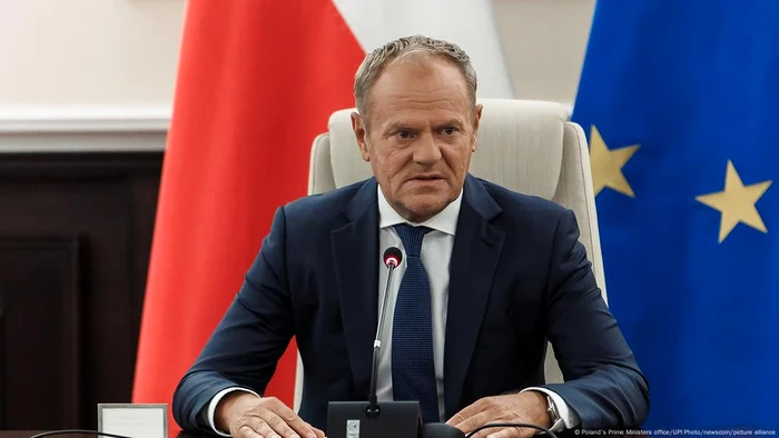 Premierul polonez Donald Tusk este supus presiunilor din partea opoziției de dreapta conservatoare