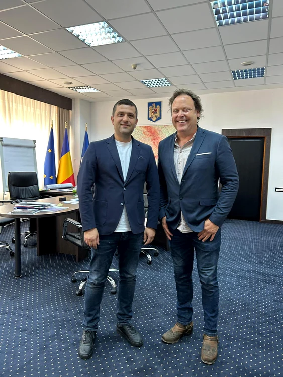 Radu Miruţă a subliniat că l-a felicitat pentru contribuția sa la imaginea României. FOTO: Facebook