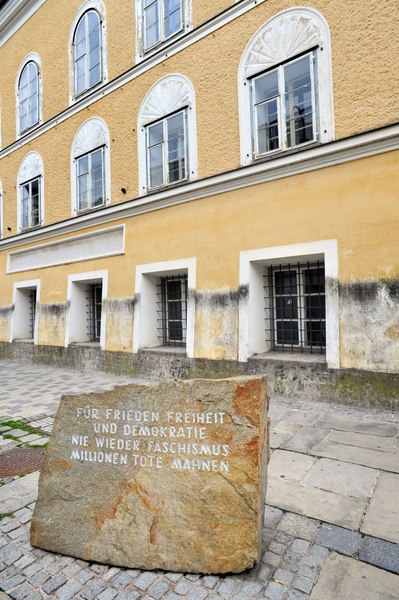 Casa lui Adolf Hitler va fi transformată în secție de poliție. Renovarea clădirii are un preț uriaș