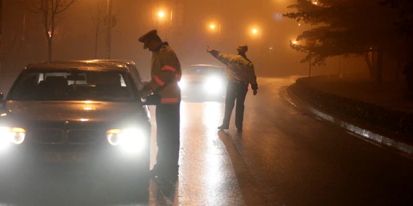 Poliţiştii au oprit zeci de şoferi în trafic