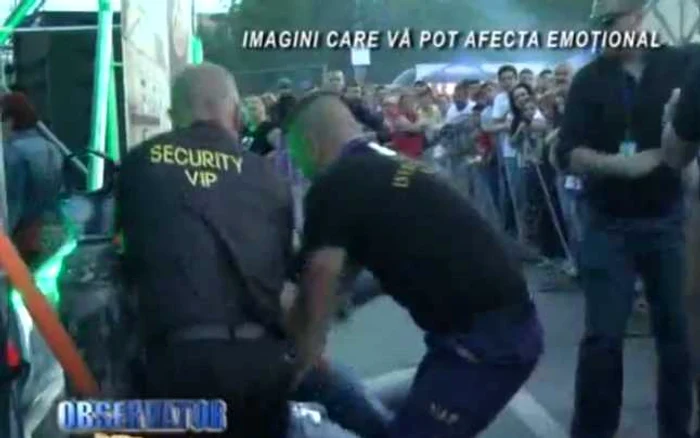 Imaginile de o violenţă extremă au fost surprinse de un cameraman