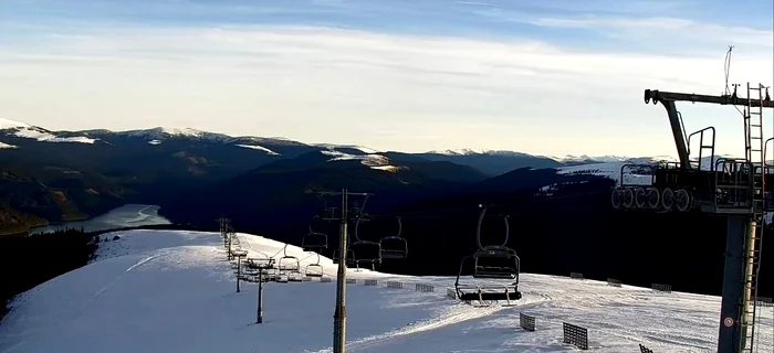 Din 18 decembrie, pârtiile vor fi deschise zilnic, pe Transalpina Foto: FB