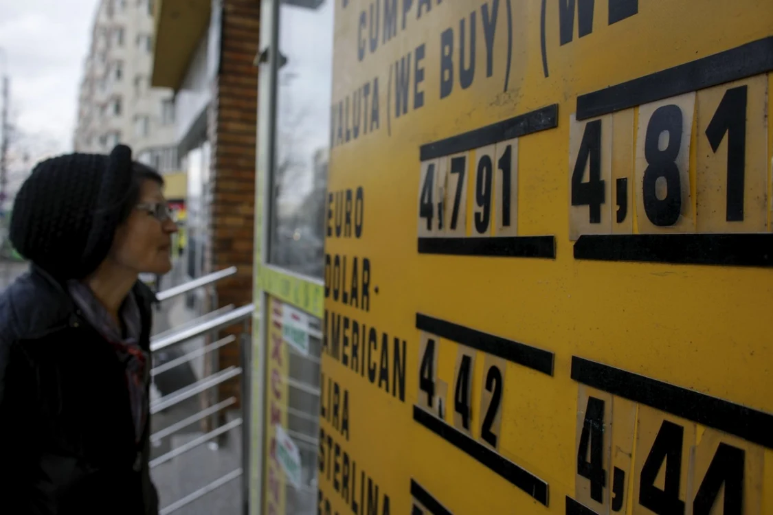 BNR a anunţat un curs de referinţă istoric FOTO Inquam Photos Octav Ganea