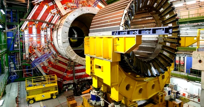 Acceleratorul de particule de la Geneva