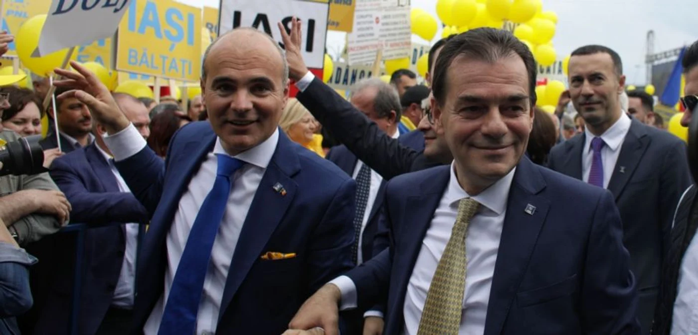 Ludovic Orban, alături de Rareş Bogdan. FOTO Inquam Photos / Octav Ganea