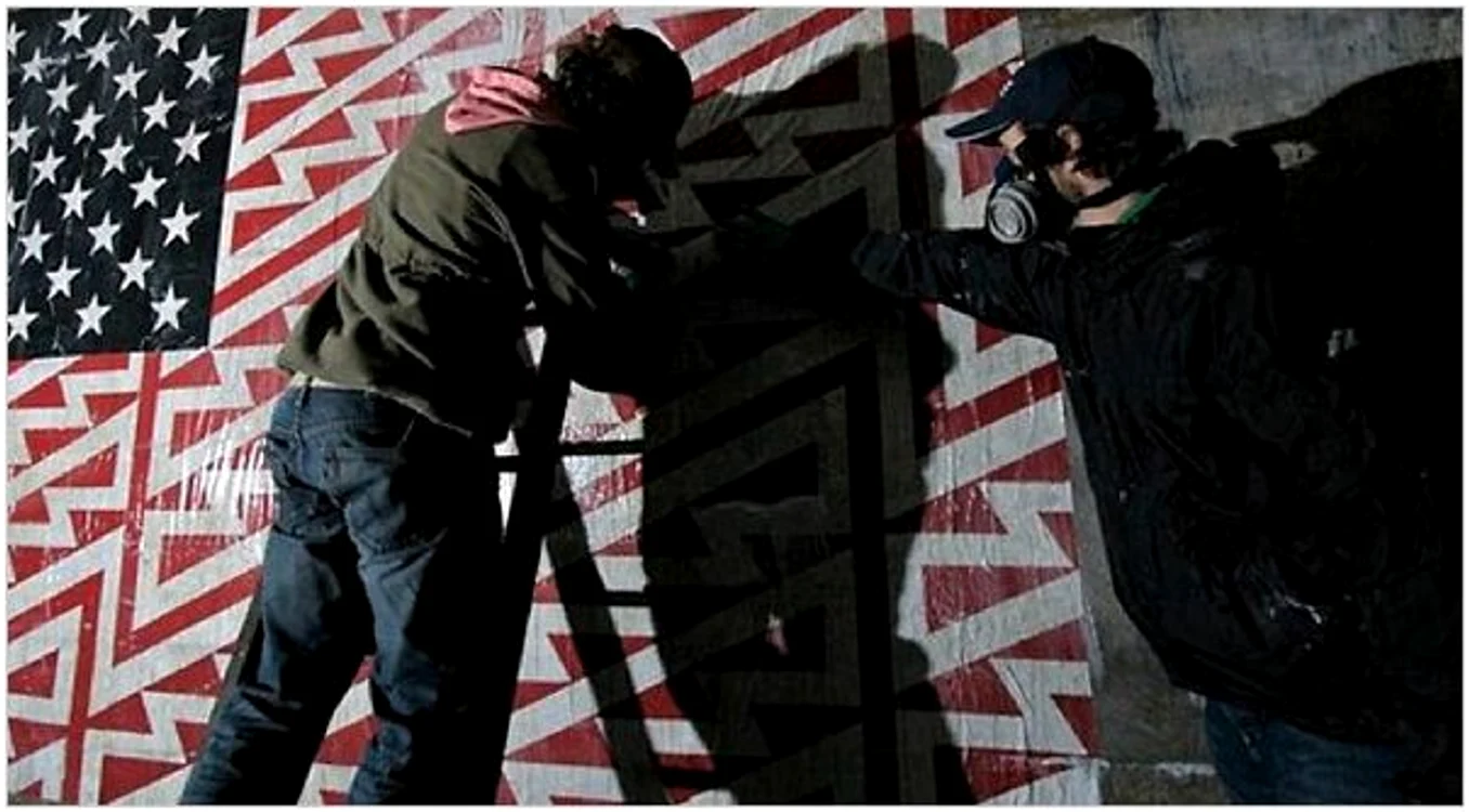 http://graphics8.nytimes.com/images/2010/11/01/arts/01underbellyspan/01underbellyspan-articleLarge.jpg