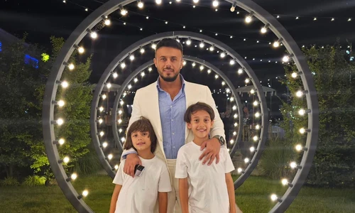 Gabi Bădălău a dus deja copiii la mama lor
