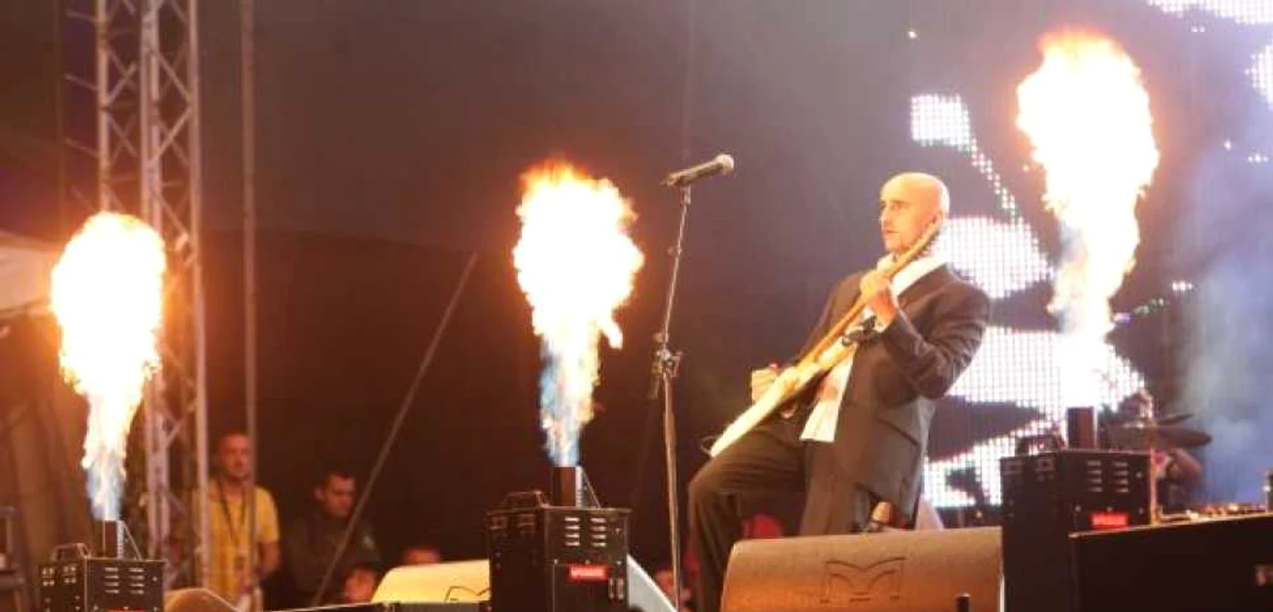 Trupa Voltaj concertează în Alexandria de Zilele Municipiului