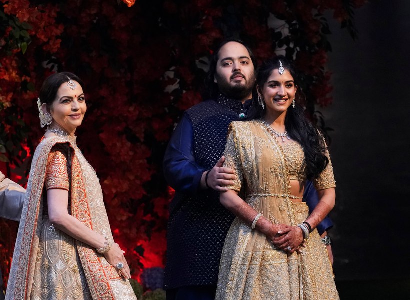 Câți bani a primit singurul român prezent la extravaganta petrecere din India. „La acest eveniment am încasat cel mai mult”