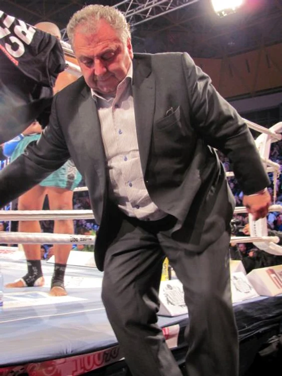 Ilie Carabulea s-a distrat aseară la Gala Local Kombat 