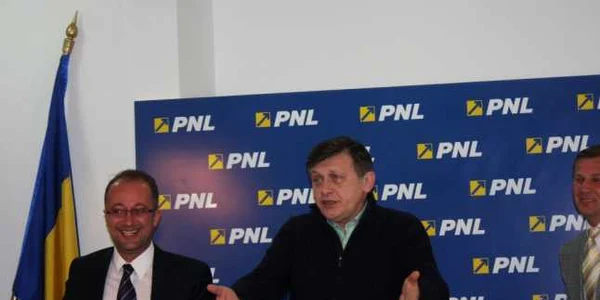 crin antonescu 