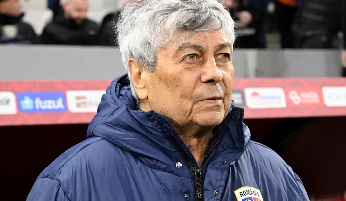 Mircea Lucescu a privit neputincios ratarea calificării la Mondial (FOTO: Sportpictures)