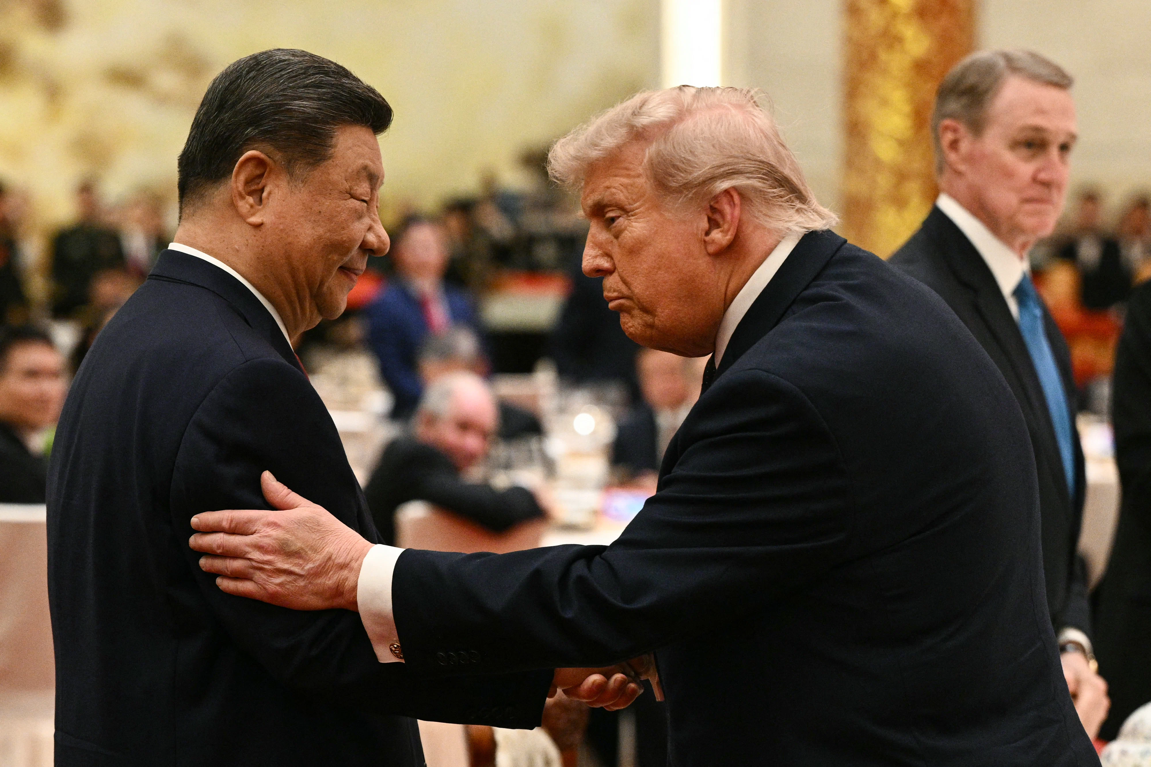 Xi Jinping i-a spus lui Trump că Putin ar putea regreta invazia din Ucraina