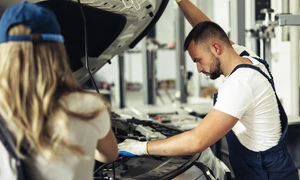 Service auto  Sursa Freepik com jpg