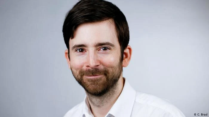 
    Deputatul Matei Dobrovie de la PNL are sprijinul Patriarhiei pentur acest proiectFoto:www.dw.com  